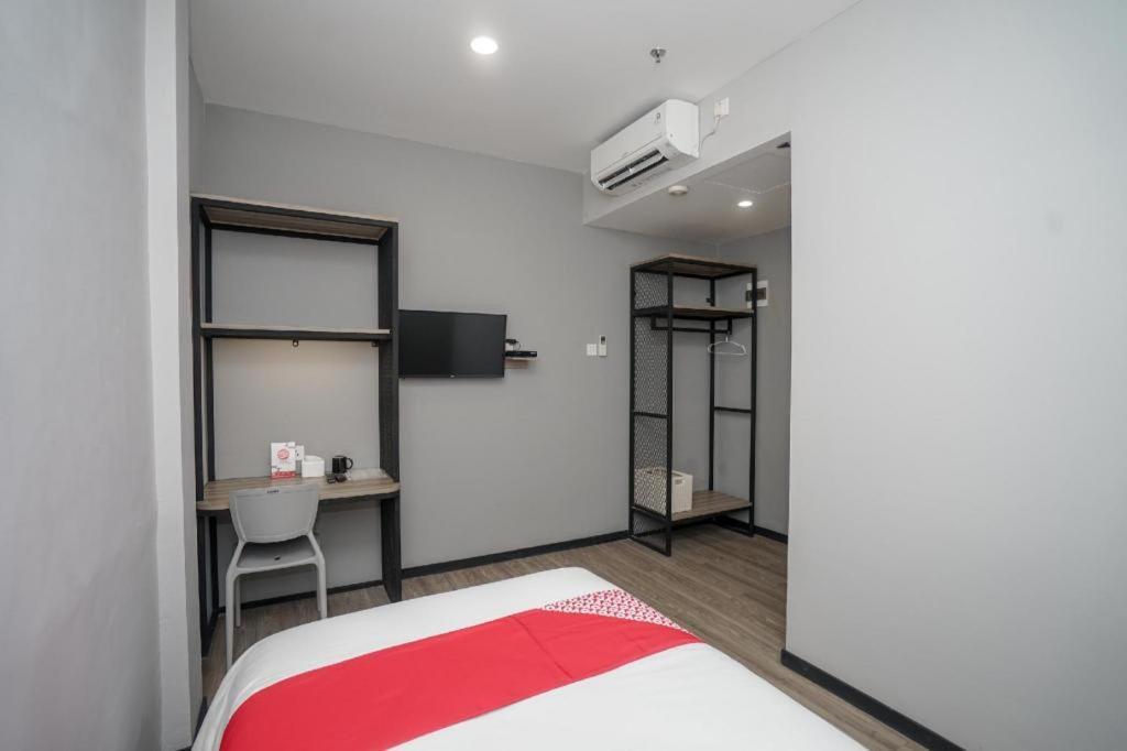 Oyo 568 Rajawali Homestay Palembang Zewnętrze zdjęcie