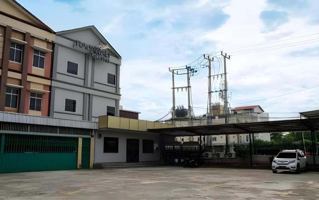 Oyo 568 Rajawali Homestay Palembang Zewnętrze zdjęcie